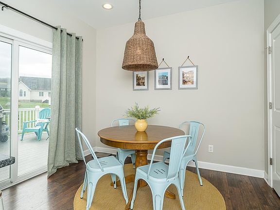 5th image of 289 Keckley Ct