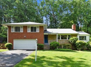 6015 Chesterbrook Rd, Mc Lean, VA 22101