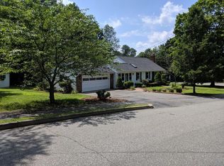 20 Cameo Rd, Braintree, MA 02184