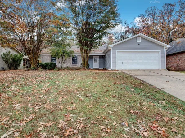 13618 Woodbrook Dr, Little Rock, AR 72211