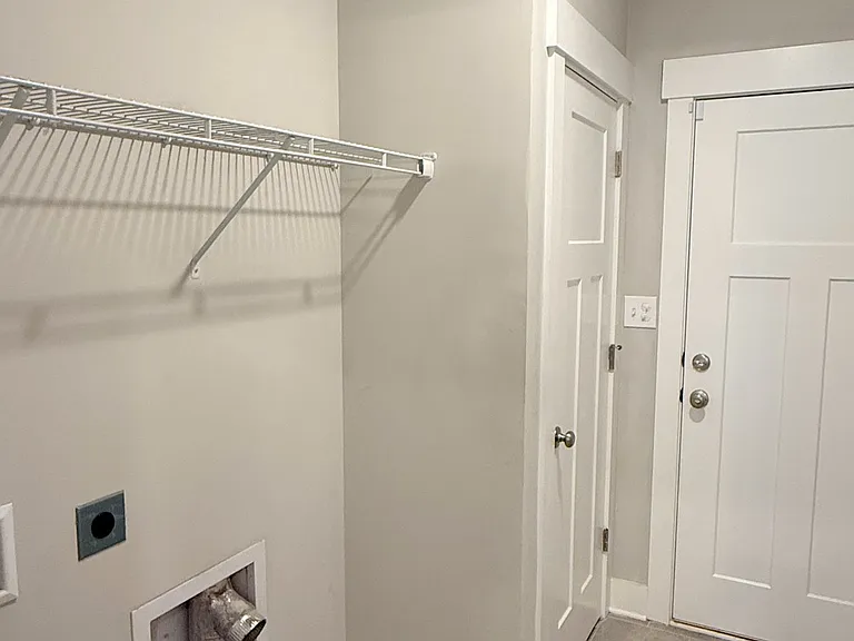 408 Raleigh Elm Dr — Photo 23