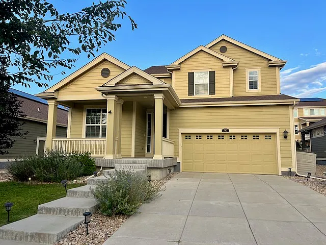 4 bed, 3423 sqft, $3,500 — Photo 2