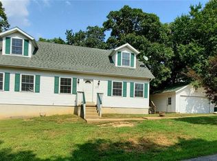 5595 Our Dr, High Ridge, MO 63049