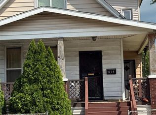 614 Field St, Detroit, MI 48214