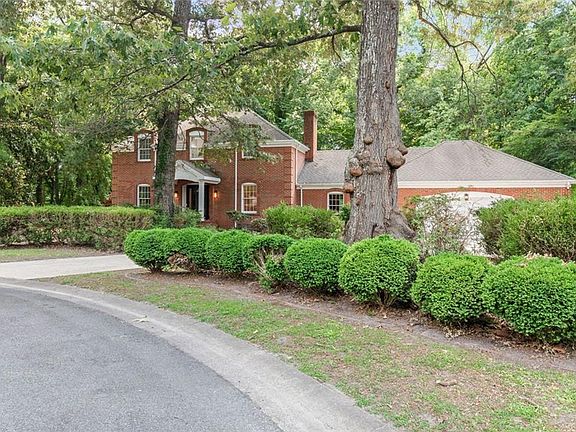 3rd image of 1433 Williams Cir
