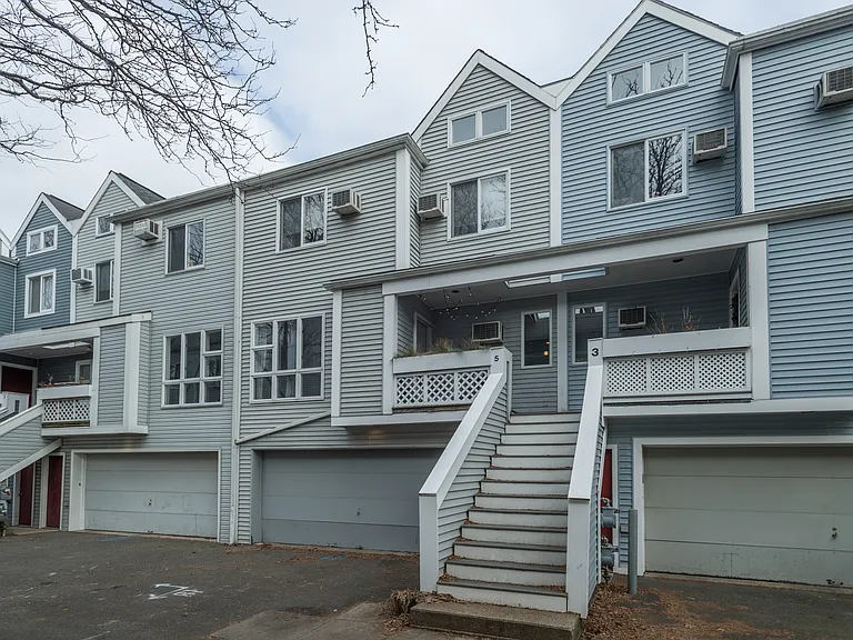 5 Fort Washington Pl — Photo 24