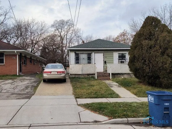 2111 Elliott Ave, Toledo, OH 43606