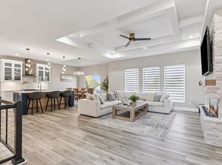 122 Kestrel Cir, Waterloo, IA 50701