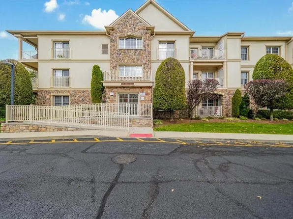 32 N De Baun Avenue #307, Suffern, NY 10901