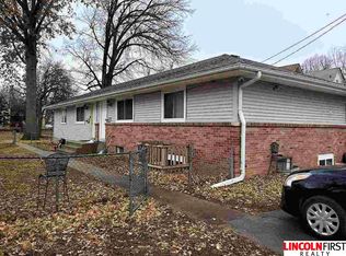 3028 T St, Lincoln, NE 68503