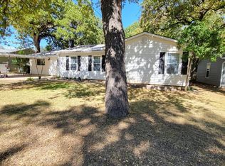 112 Beverly Dr, Fredericksburg, TX 78624