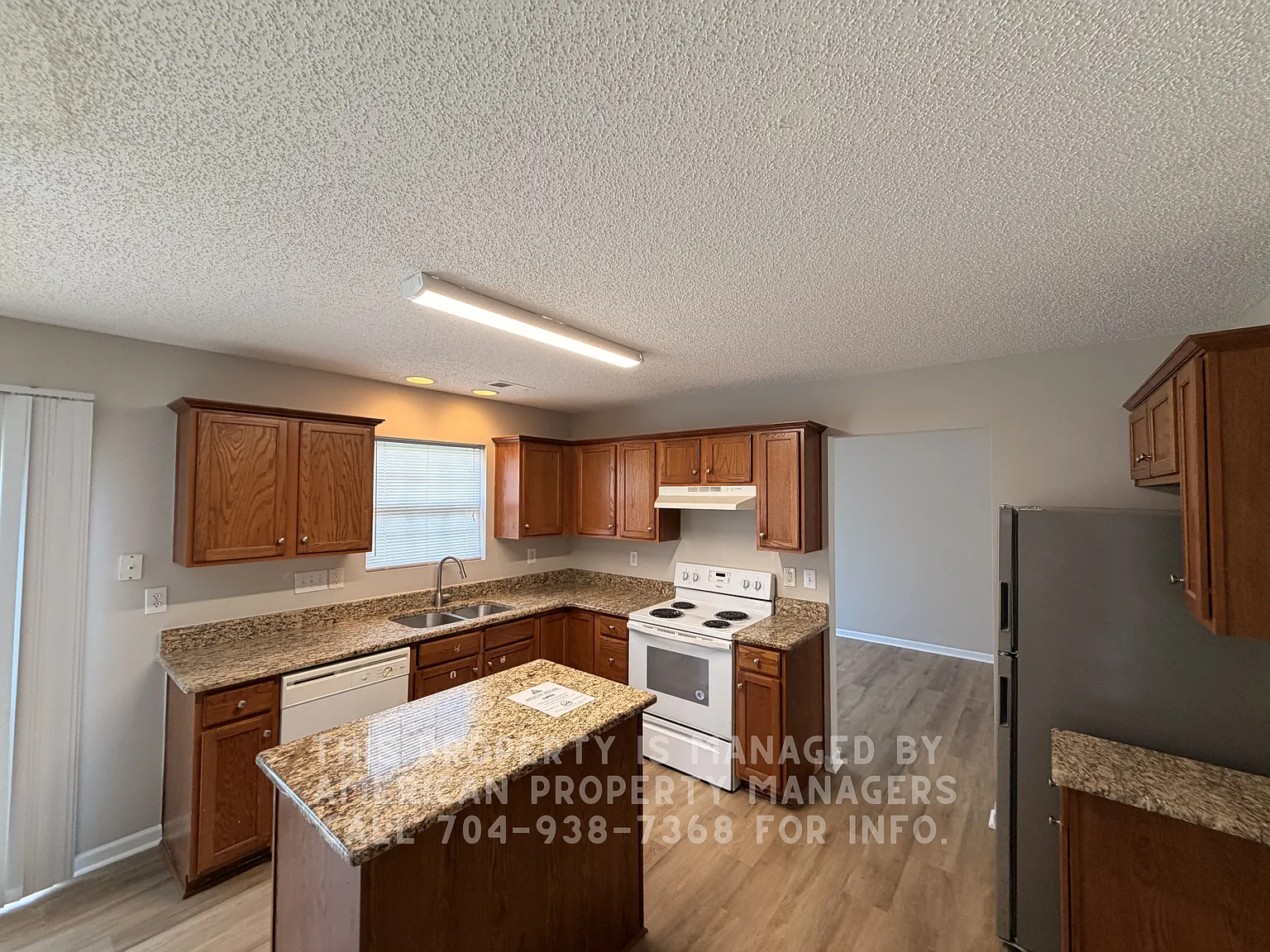 5843 Dove Point Dr — Photo 2