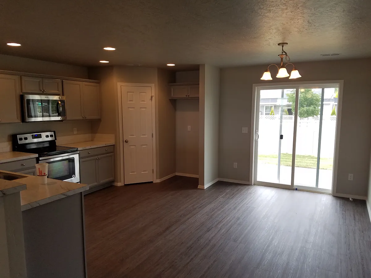 Building Photo - 1150 E Shady Ridge Dr