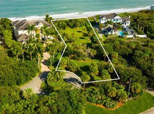 221 Beachside Dr, Orchid, FL 32963
