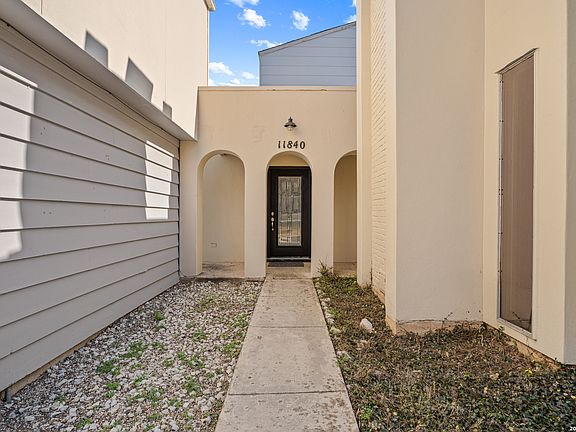 5th image of 11840 Sandman St #157