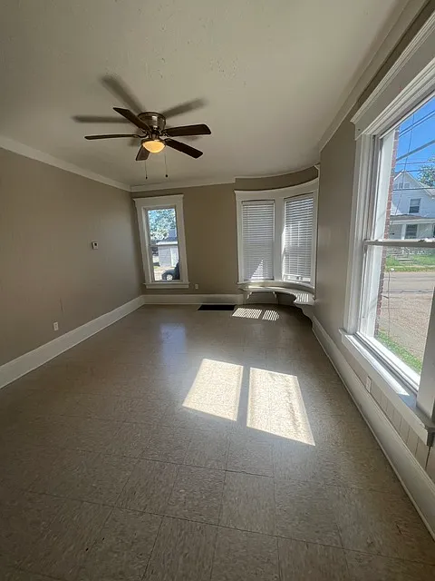 117 Maryland Avenue SW - Castamar - 1 — Photo 4