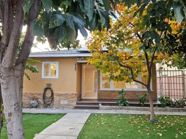 1012 S Baker St, Santa Ana, CA 92703