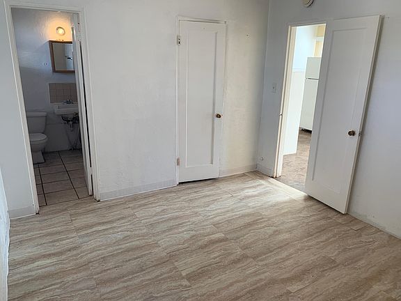 2nd image of 330 Texas St SE APT C