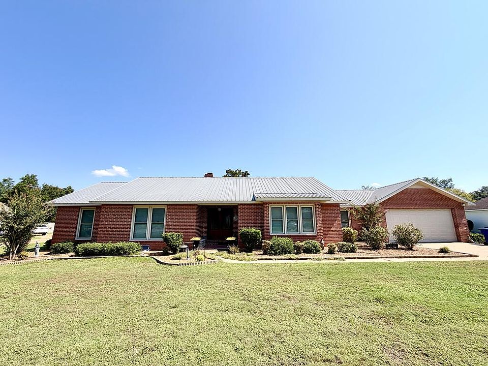 1st image of 507 Frederick Dr