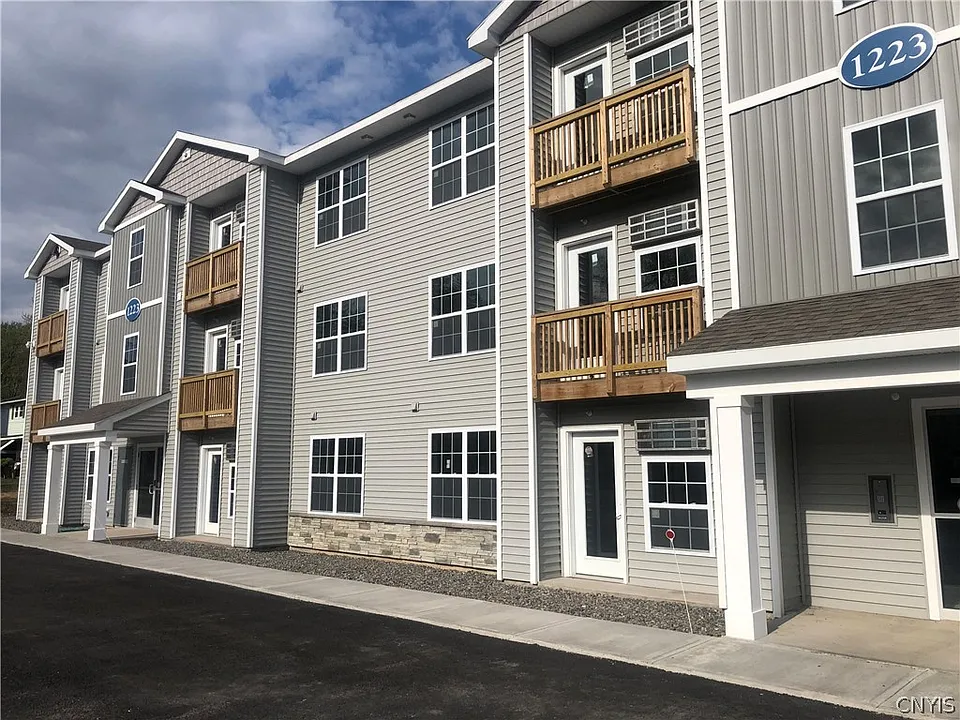 1223 Tulip St #432