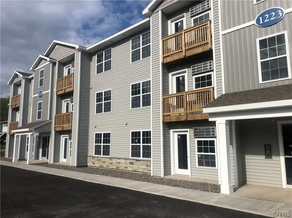 1223 Tulip St #432, Liverpool, NY 13090