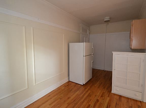 5th image of 713 W Brompton Ave APT 61
