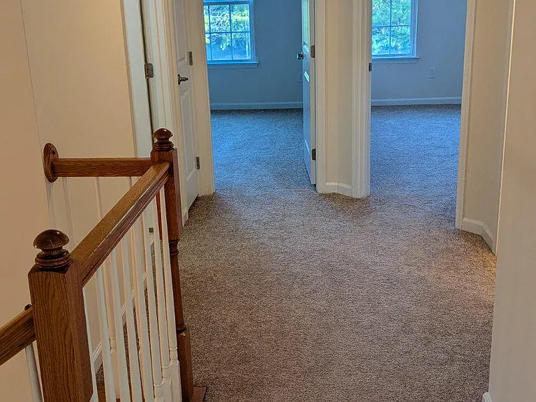 1309 Madison Ln — Photo 12