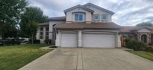 9736 Country Falls Ln Photo 1