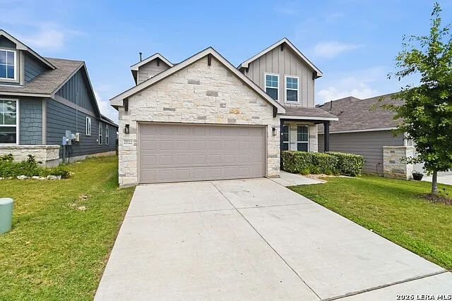 4 bed, 3.0 bath, 2601 sqft, $2,900 — Photo 2