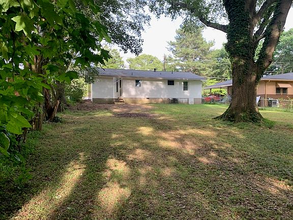 2nd image of 4559 Hendrix Dr