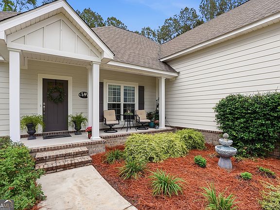 5th image of 137 Windmill Plantation Dr