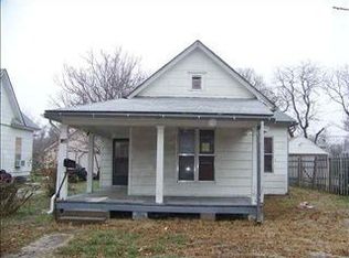 929 S Water St, Wichita, KS 67213