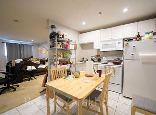 42 Park St #16, Newton, MA 02458