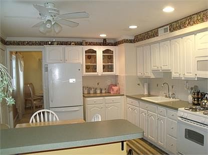 2nd image of 38 Hunt Rd