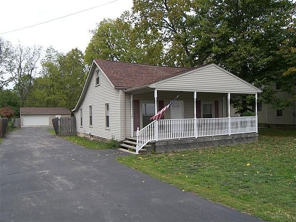 2nd image of 503 Park Dr