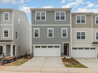 2132 Terrawood Dr, Durham, NC 27703
