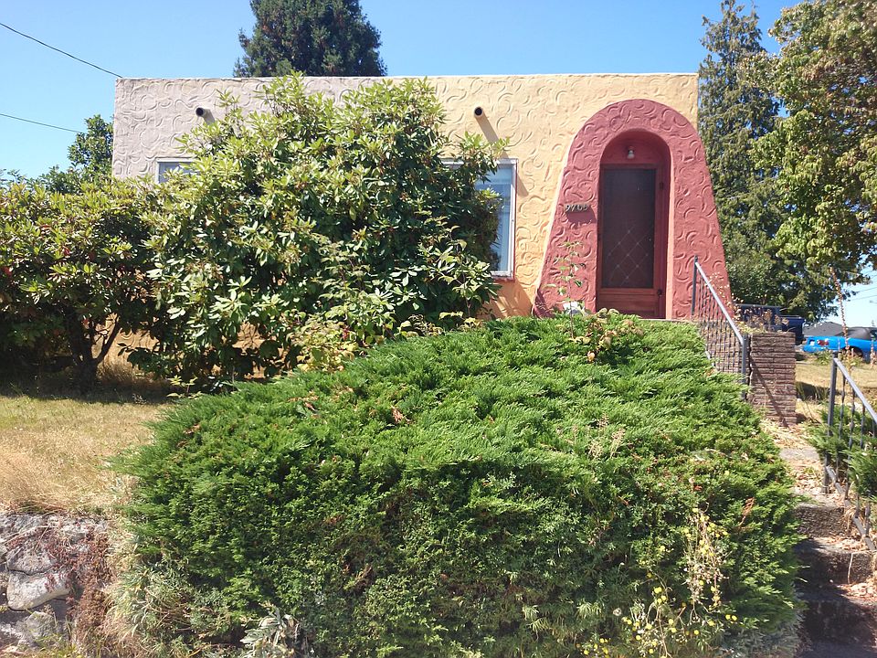 2nd image of 9705 35th Ave SW