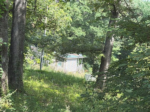 2nd image of 1295 Mills Darden Rd