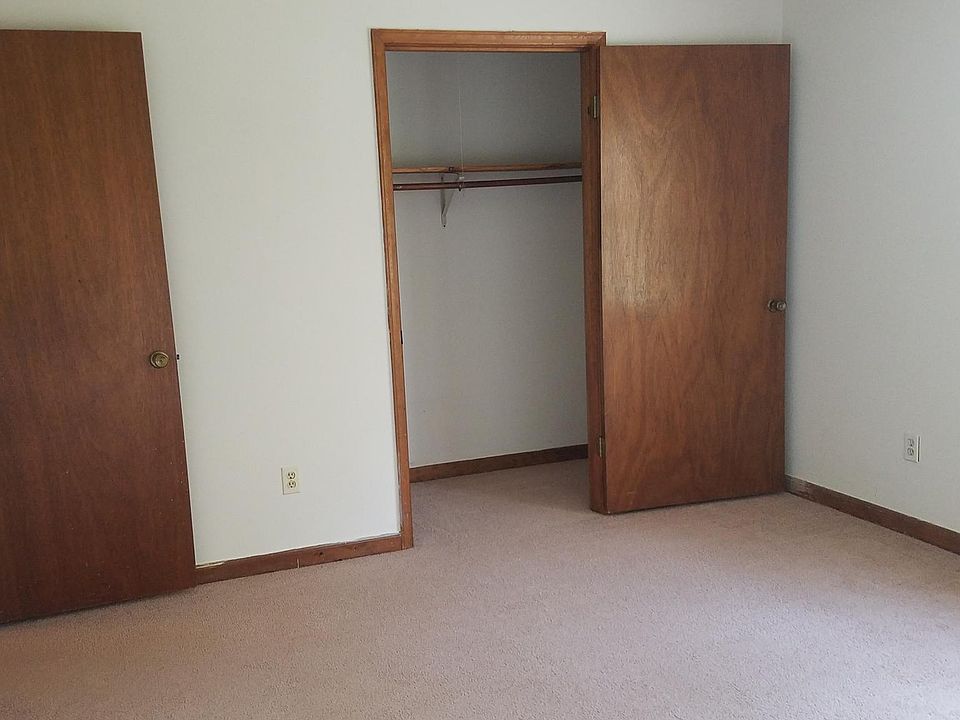 2nd image of 4261 Hidden Valley Way Building 7B