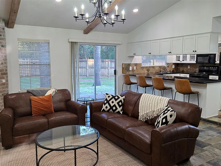 2012 E Lacey Oak Cir — Photo 1