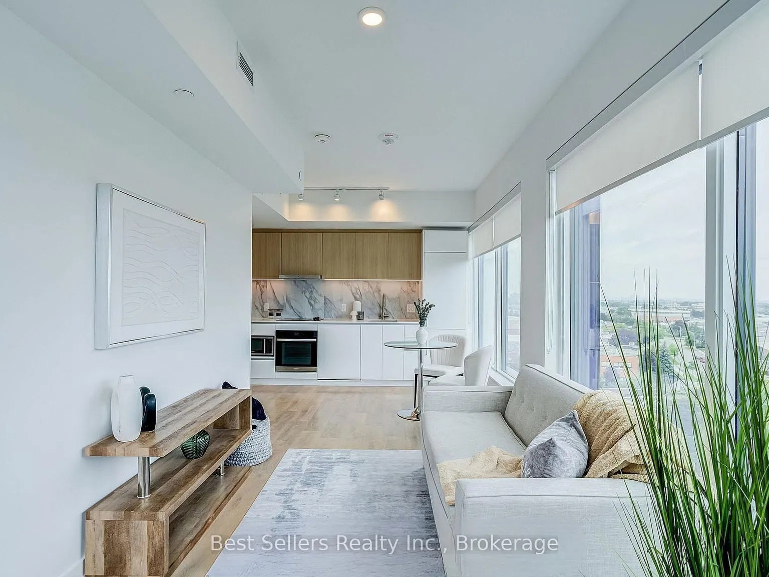 Westline — Photo 3