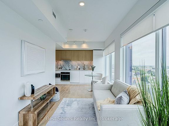3rd image of 1100 Sheppard Ave W #908