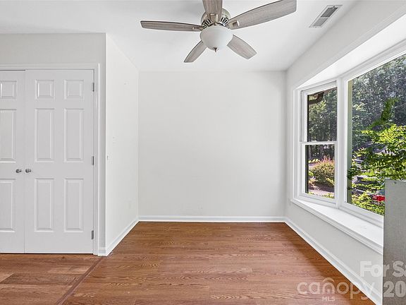 4th image of 105 David Ct
