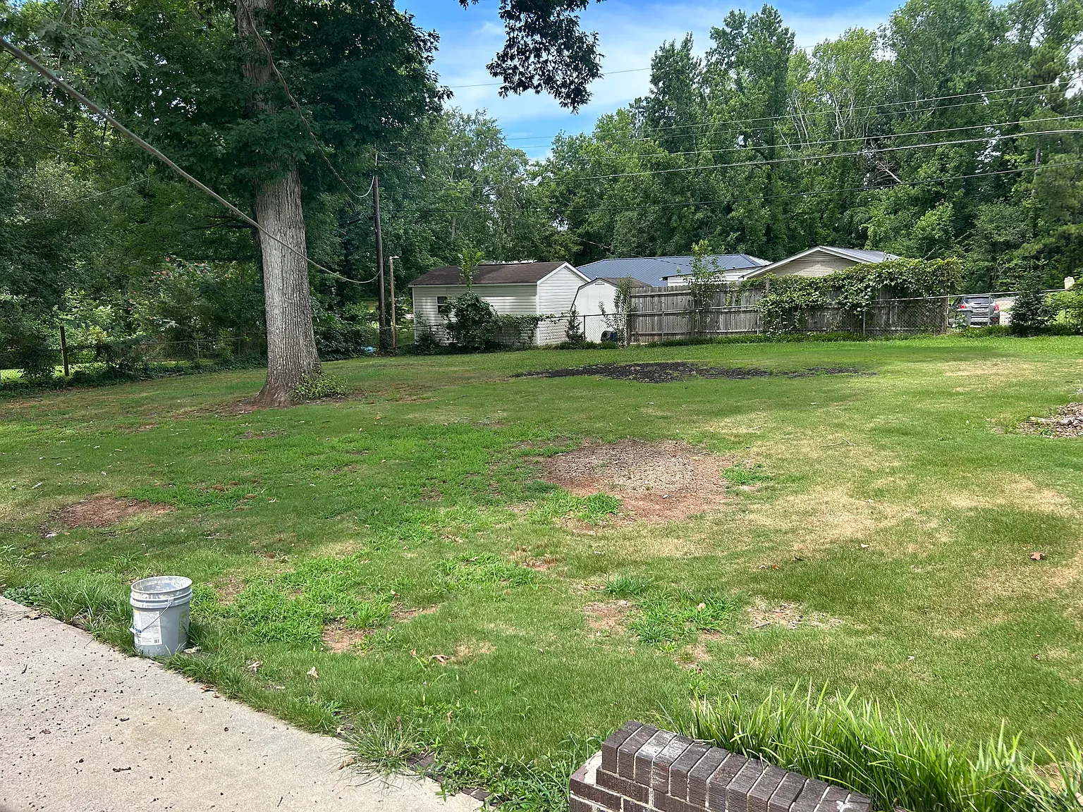 3 bed, 1444 sqft, $1,800 — Photo 3