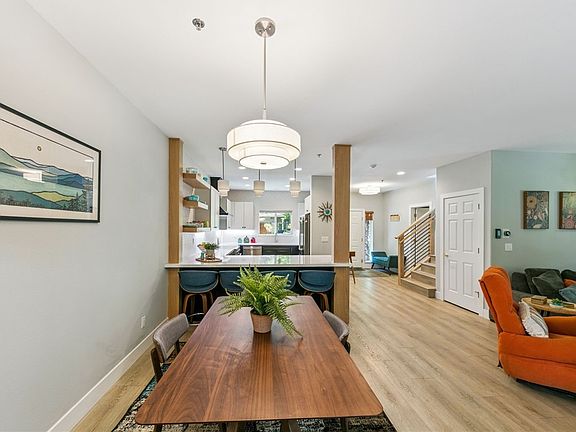 5th image of 120 Country Club Dr #37