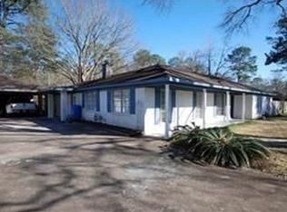 11902 E Morgan Dr, Houston, TX 77065