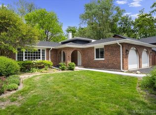 1205 Chateaugay Ave, Naperville, IL 60540