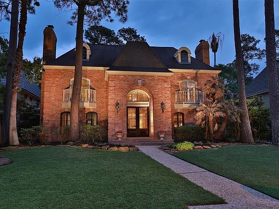 2nd image of 15406 Wilkshire Ct