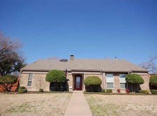 2619 Dove Creek Ln, Carrollton, TX 75006
