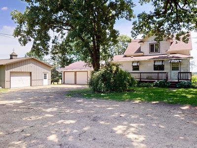 28989 780th Ave, Clarks Grove, MN, 56016